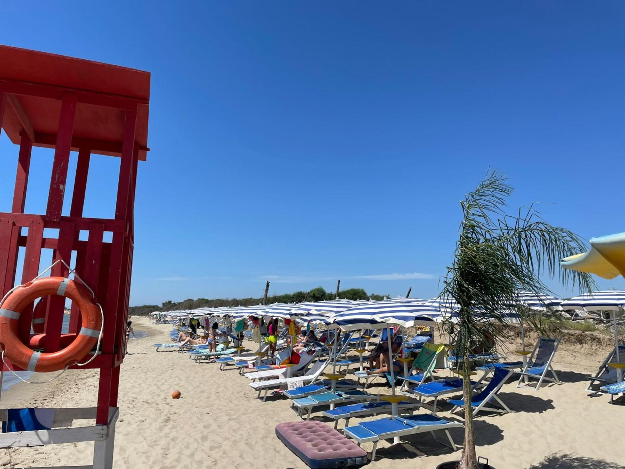 Riva Dei Greci Camping Village Metaponto Exteriör bild