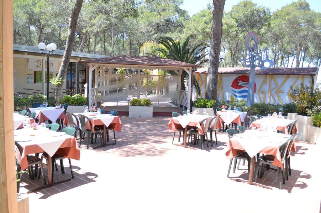 Riva Dei Greci Camping Village Metaponto Exteriör bild