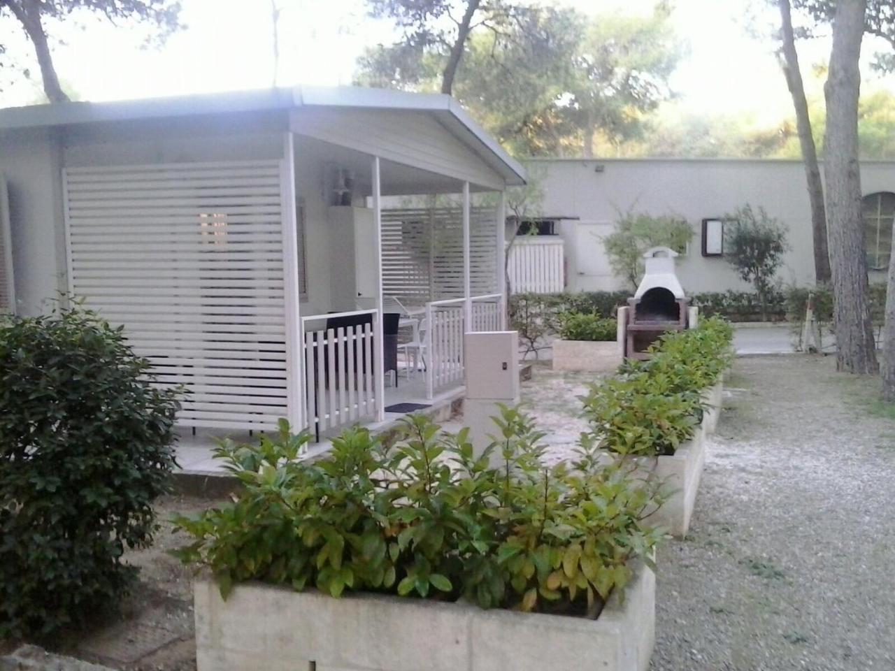 Riva Dei Greci Camping Village Metaponto Exteriör bild